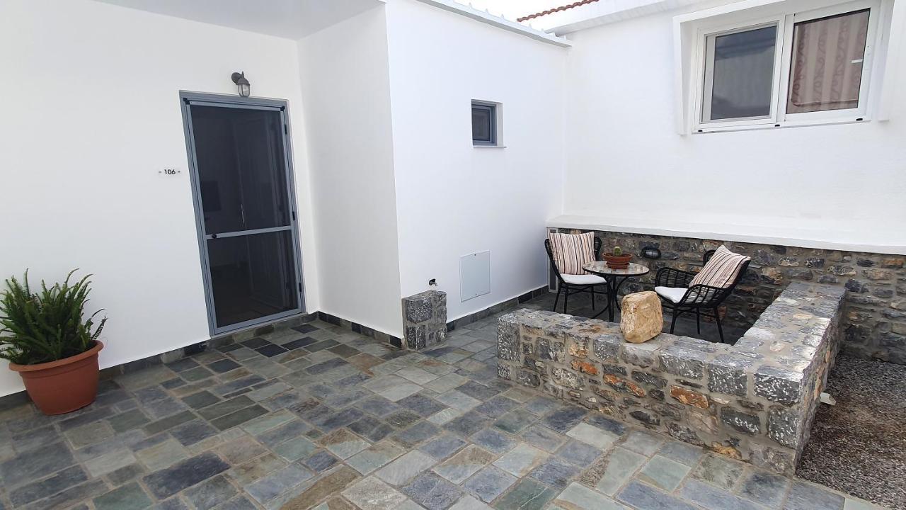 St.thomas Luxury Pefki